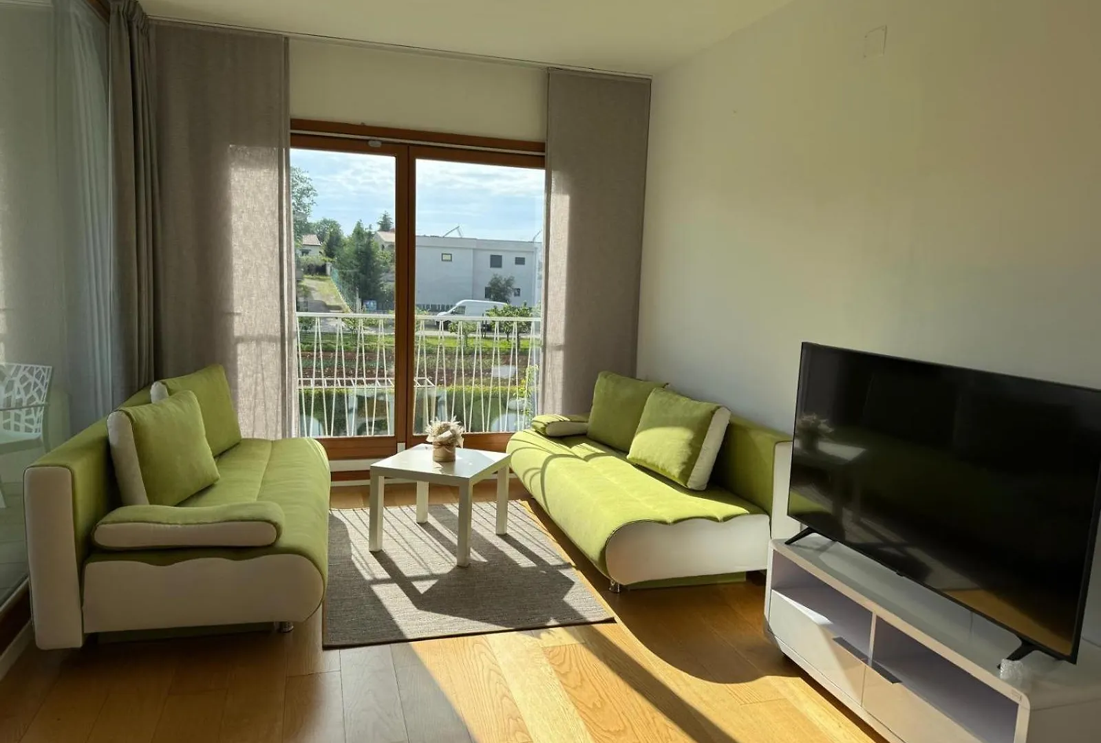 Maj - Ana - Luxury Family Apartments With Pool Poreč
